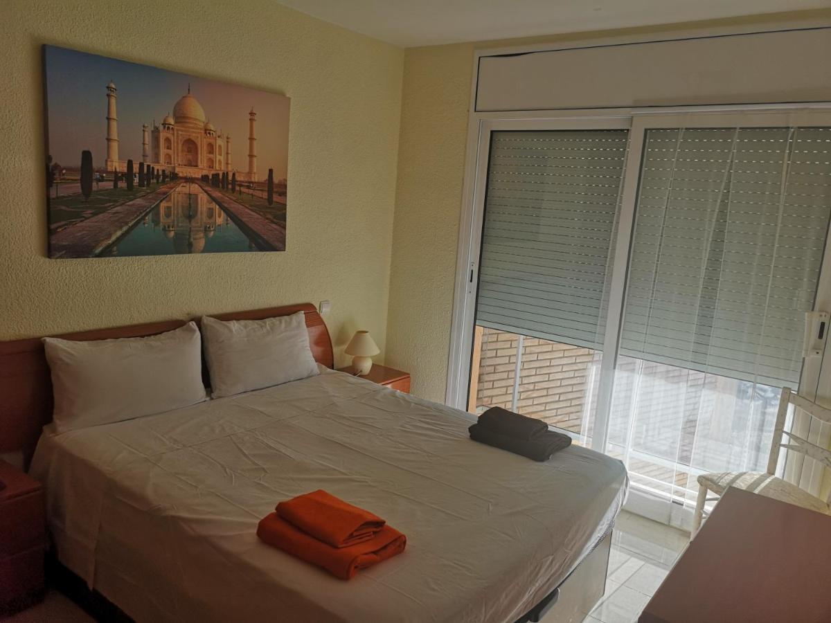 Playa Pineda Playa Apartment Ла Пинеда Екстериор снимка