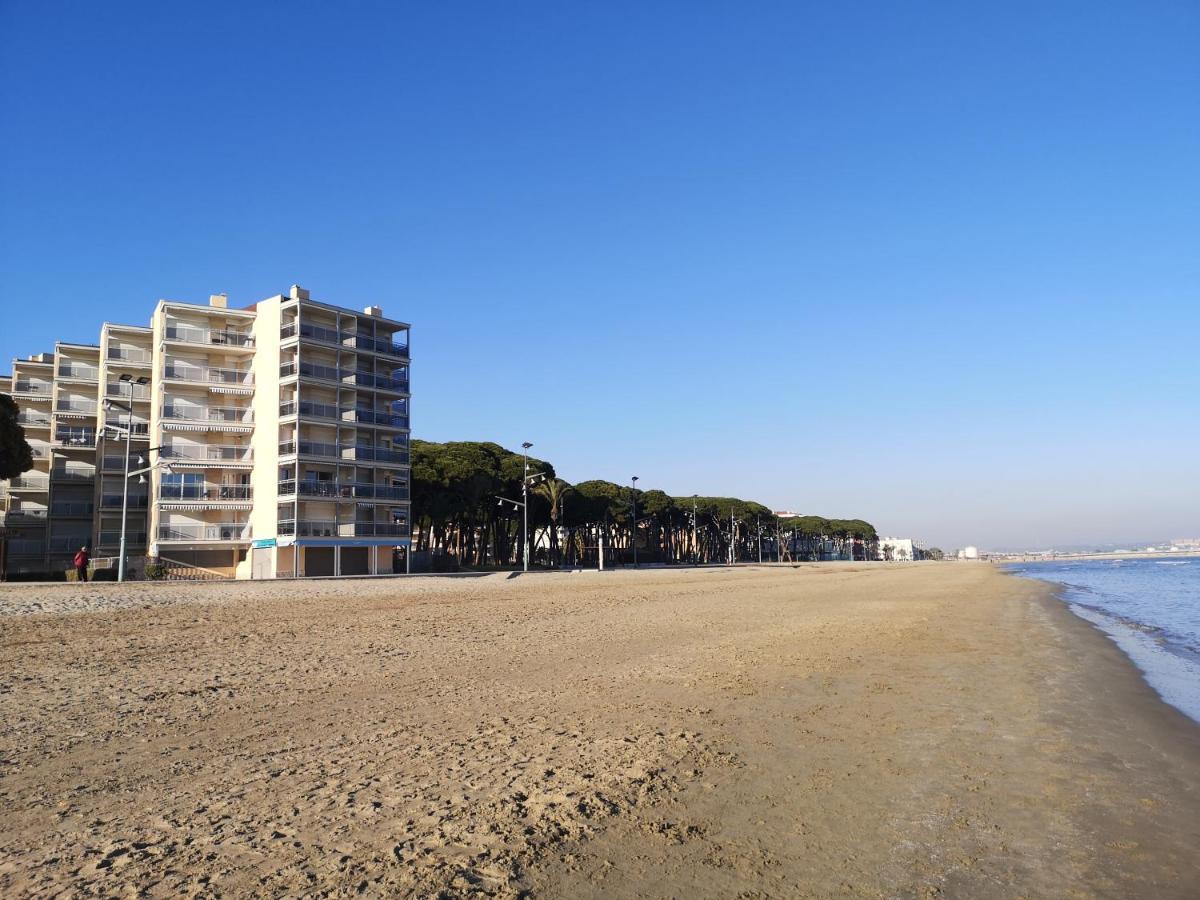 Playa Pineda Playa Apartment Ла Пинеда Екстериор снимка